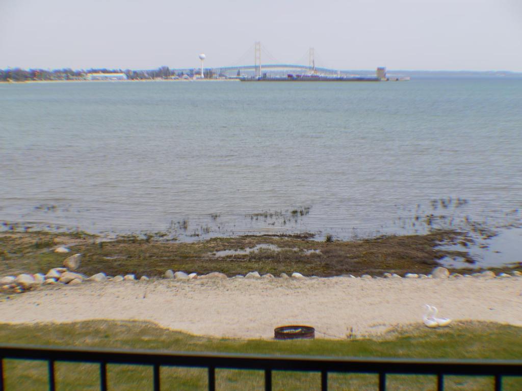 Clearwater Lakeshore Motel Mackinaw City Cameră foto